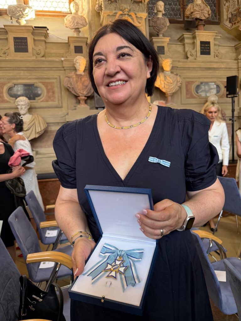 Ekin Deligöz mit dem Bayerischen Verdienstorden ausgezeichnet